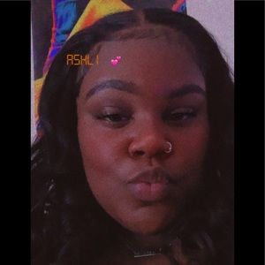 Meet your Posher, Joy